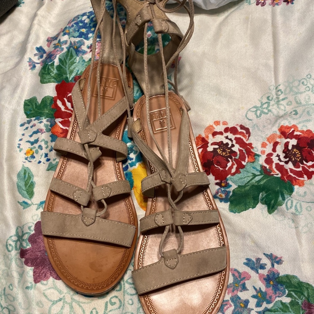FRYE GLADIATOR SANDALS - Picture 4 of 7